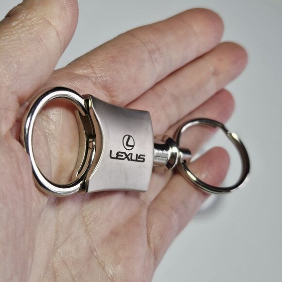 Vintage Lexus Pull A Part Valet Key Chain Keyring Chrome Silver Tone Keychain - Picture 3 of 11